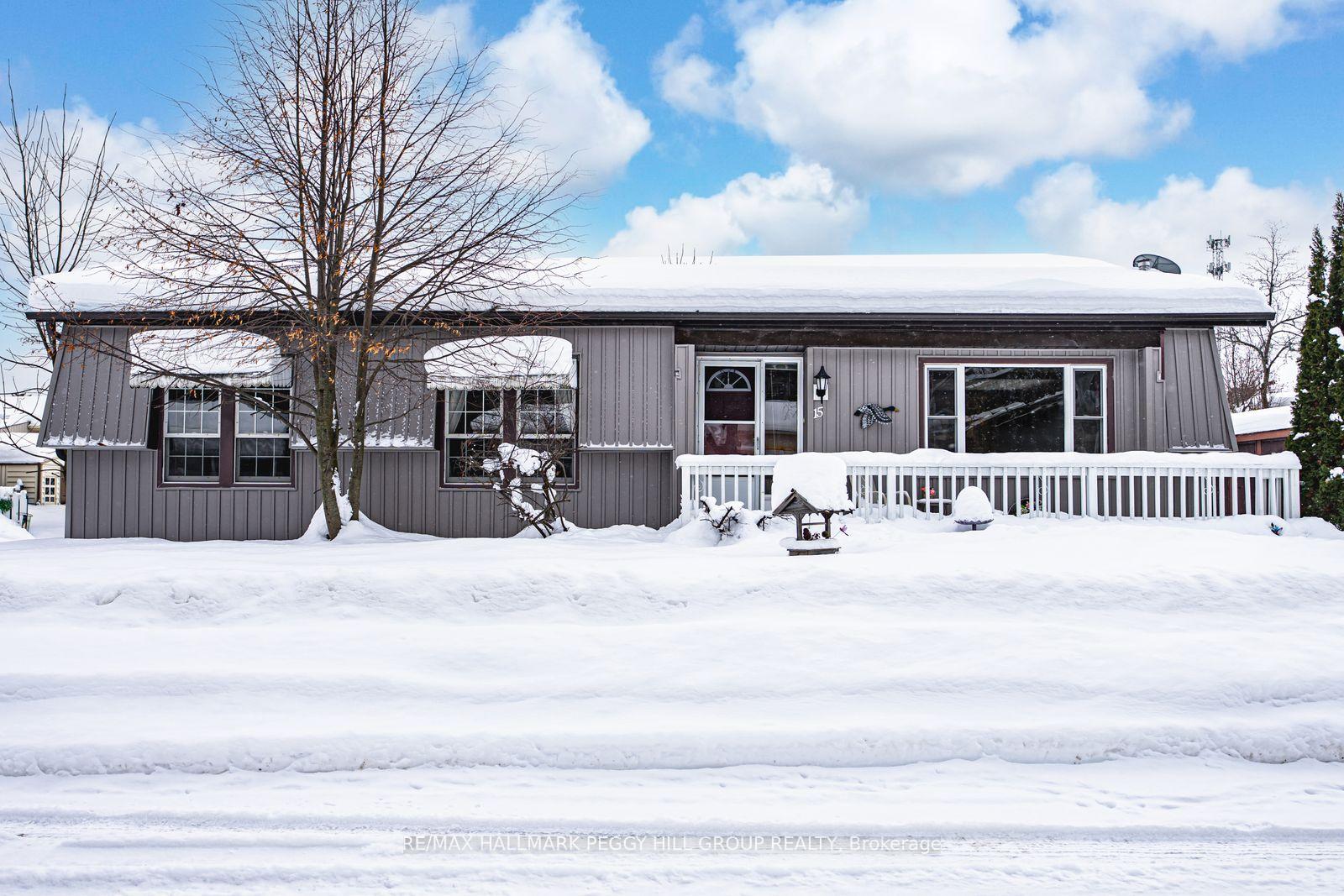 Photo 1 of 15 Riverview Circle, Innisfil, Rural Innisfil — HOMEH