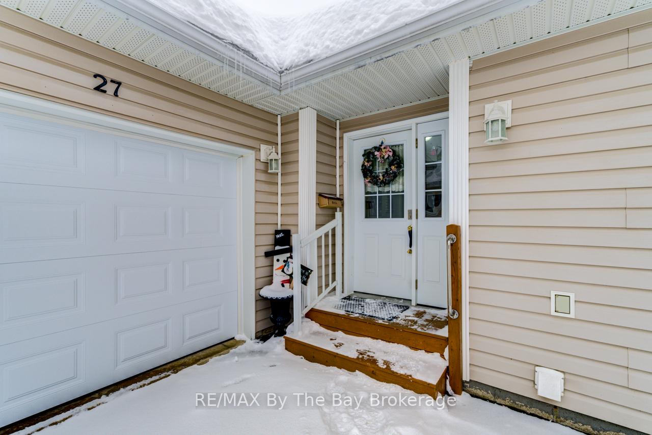 Photo 8 of 27 Pennsylvania Avenue E, Wasaga Beach — HOMEH