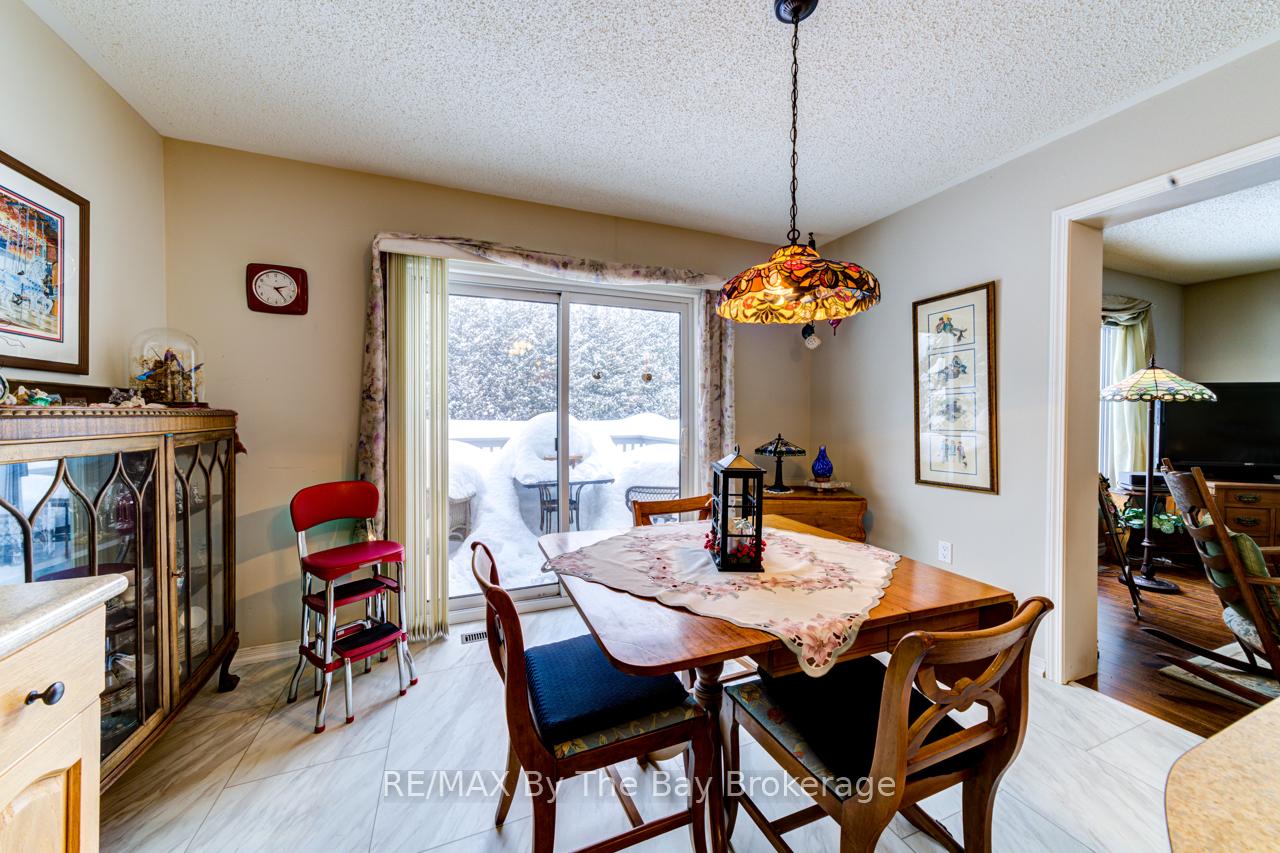 Photo 31 of 27 Pennsylvania Avenue E, Wasaga Beach — HOMEH