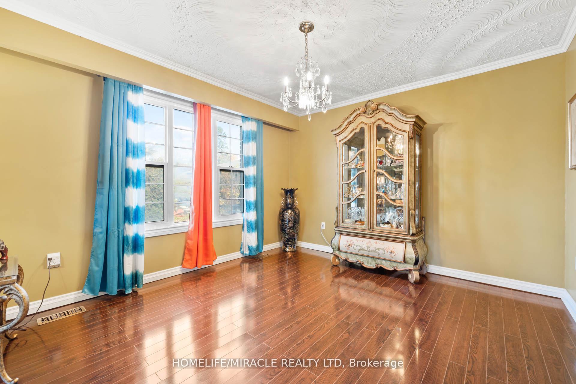 Photo 3 of 73 Garrard Road, Whitby, Blue Grass Meadows — HOMEH