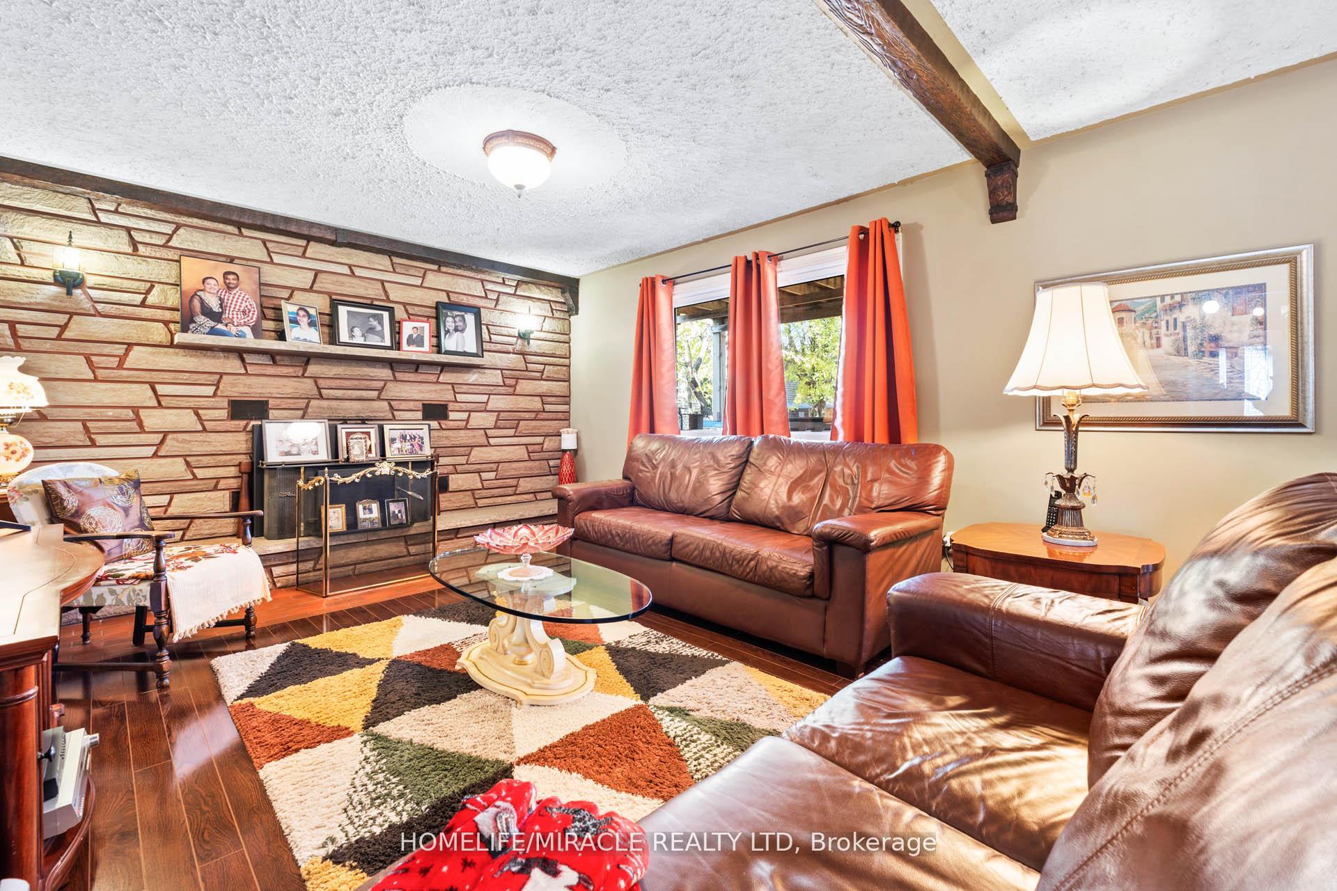 Photo 32 of 73 Garrard Road, Whitby, Blue Grass Meadows — HOMEH