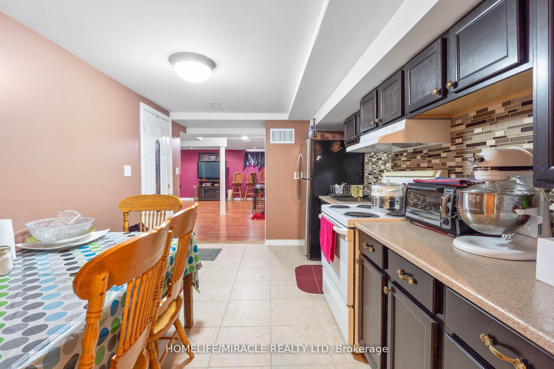 Photo 38 of 73 Garrard Road, Whitby, Blue Grass Meadows — HOMEH