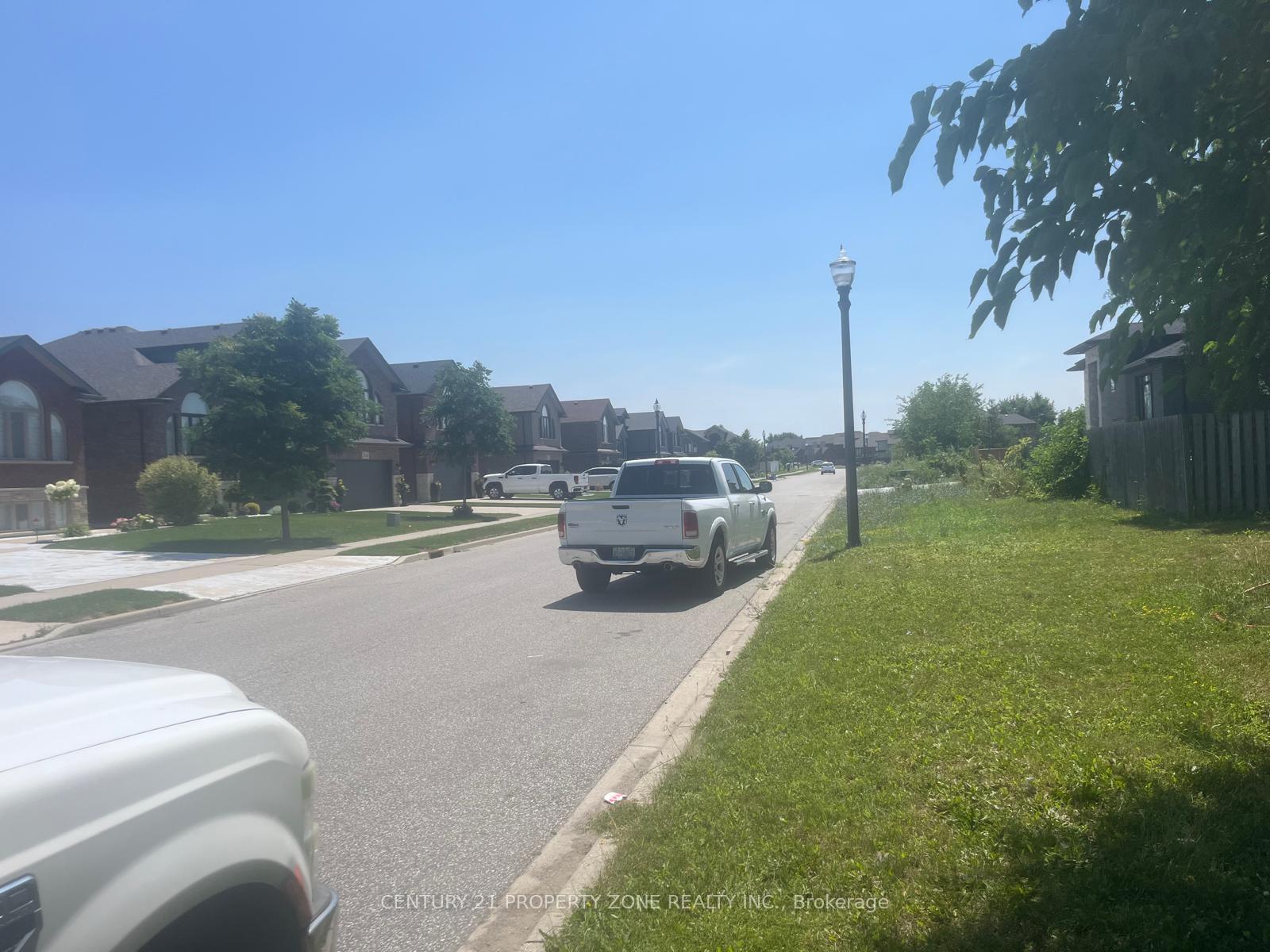 Photo 3 of Mcrobbie Road, Windsor — HOMEH