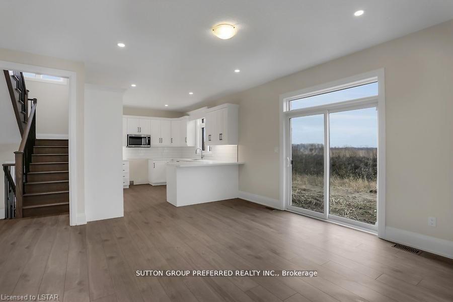 Photo 5 of 252 Leitch Street, Dutton/Dunwich, Dutton — HOMEH