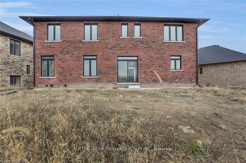 Photo 36 of 252 Leitch Street, Dutton/Dunwich, Dutton — HOMEH