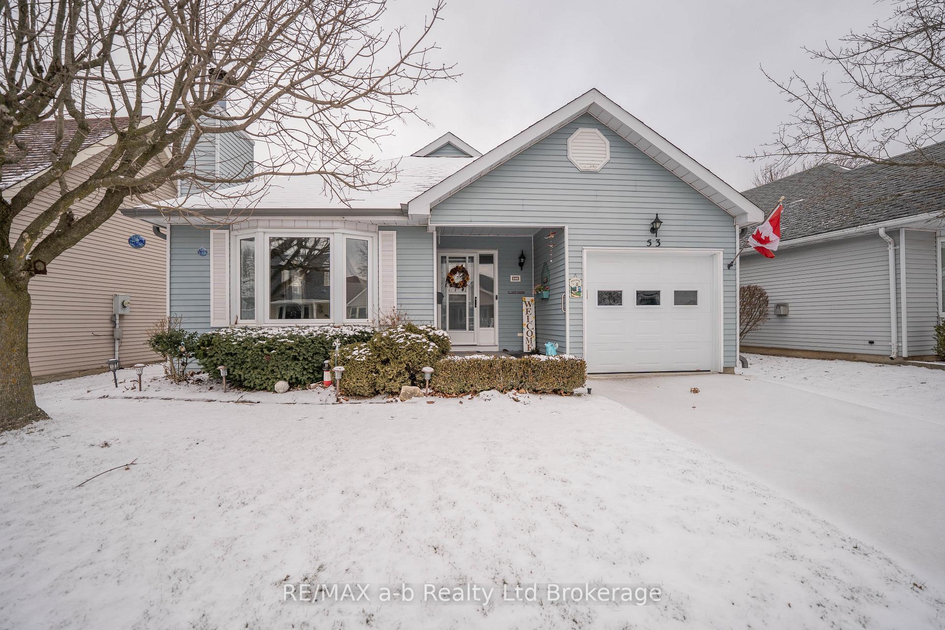 Photo 1 of 53 Hawkins Crescent, Tillsonburg — HOMEH