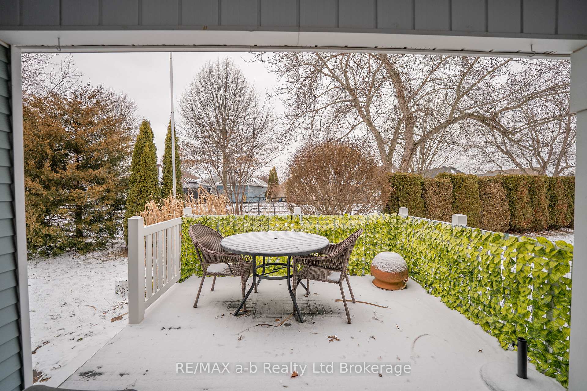 Photo 34 of 53 Hawkins Crescent, Tillsonburg — HOMEH