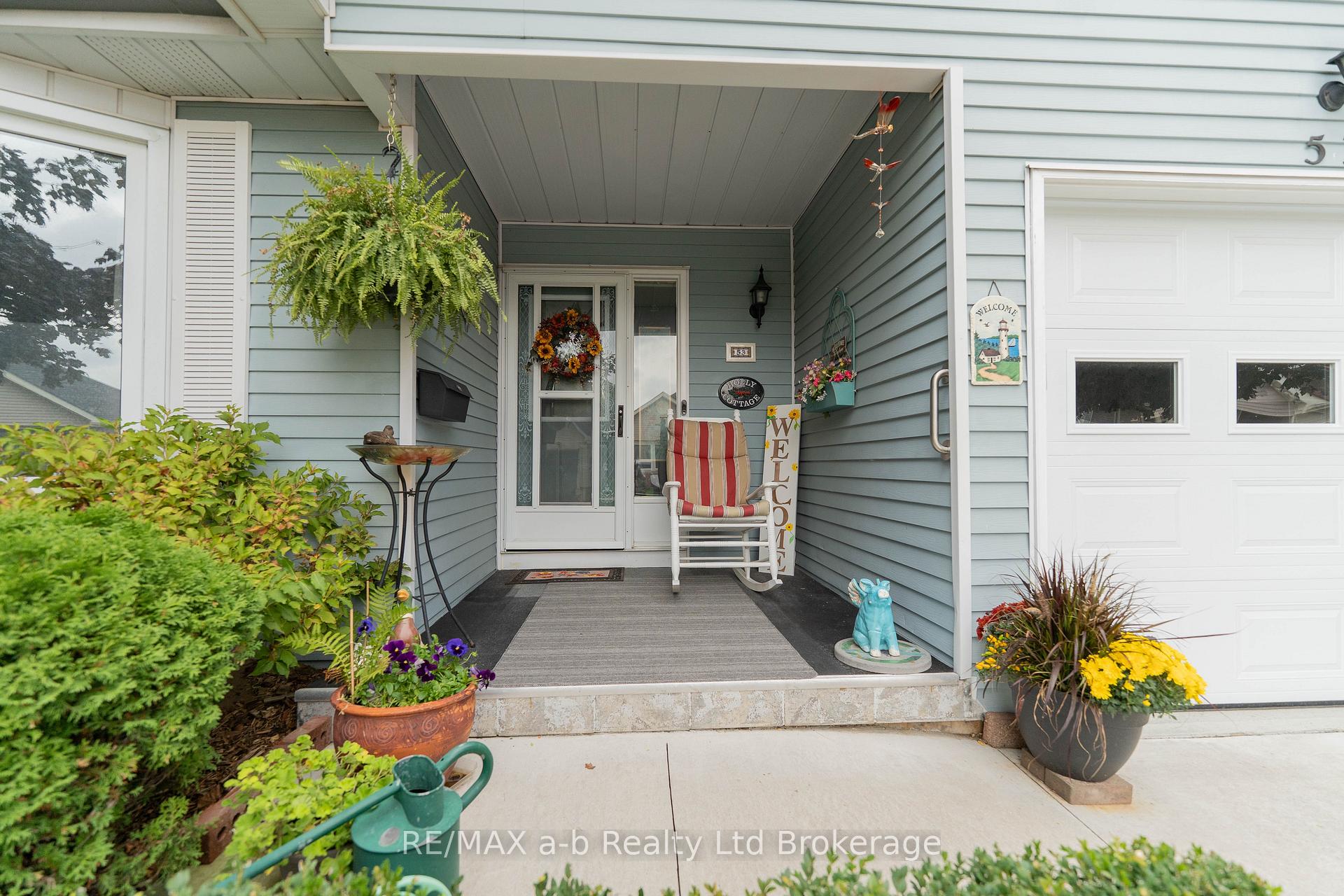 Photo 31 of 53 Hawkins Crescent, Tillsonburg — HOMEH