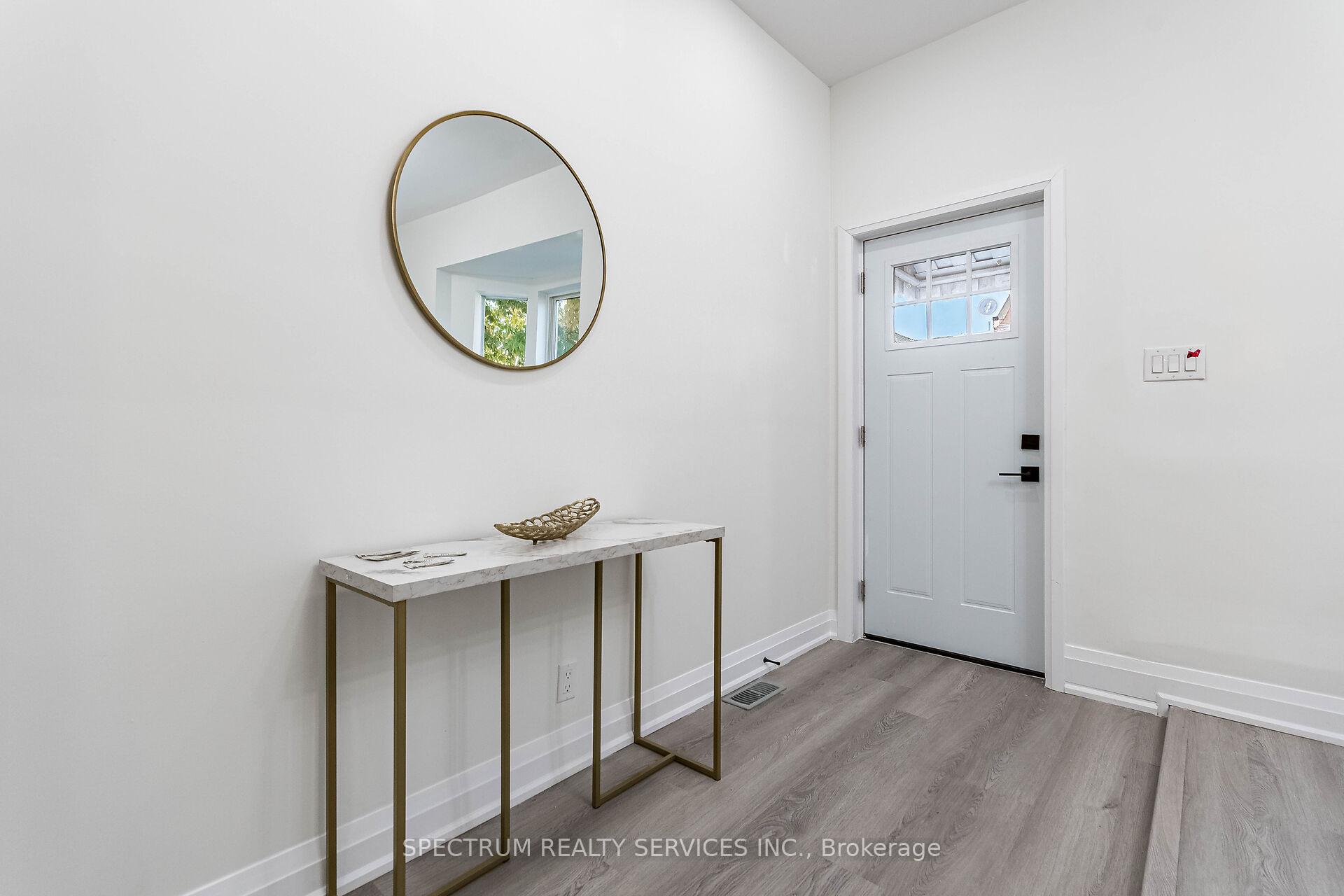 Photo 5 of 135 East Avenue N, Hamilton, Landsdale — HOMEH