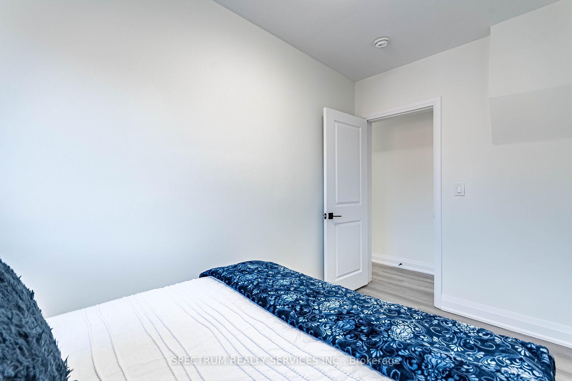Photo 22 of 135 East Avenue N, Hamilton, Landsdale — HOMEH