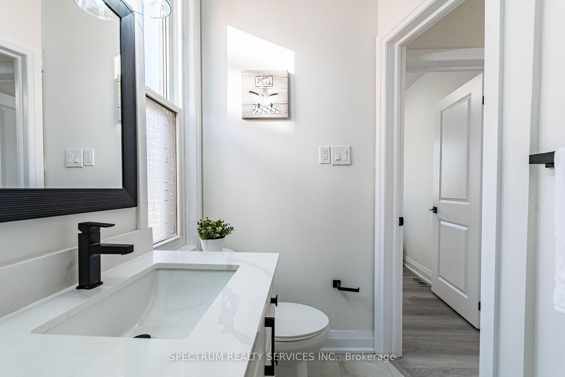 Photo 21 of 135 East Avenue N, Hamilton, Landsdale — HOMEH