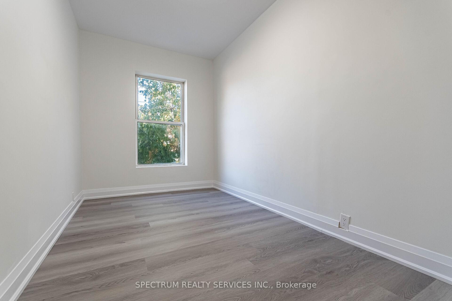 Photo 37 of 135 East Avenue N, Hamilton, Landsdale — HOMEH