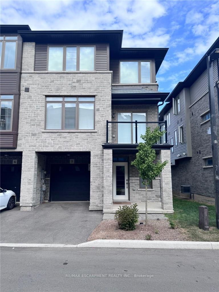 Photo 1 of Unit 5, 5000 Connor Drive, Lincoln, Beamsville — HOMEH