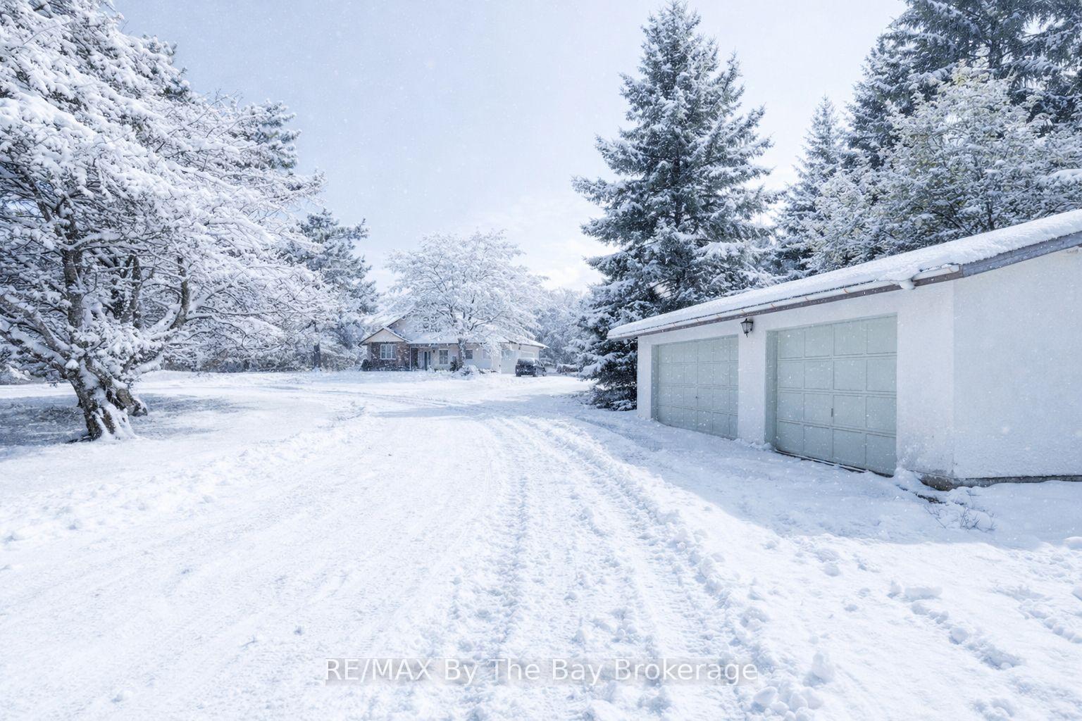 Photo 7 of 8223 30/31 Side Road, Clearview, Rural Clearview — HOMEH