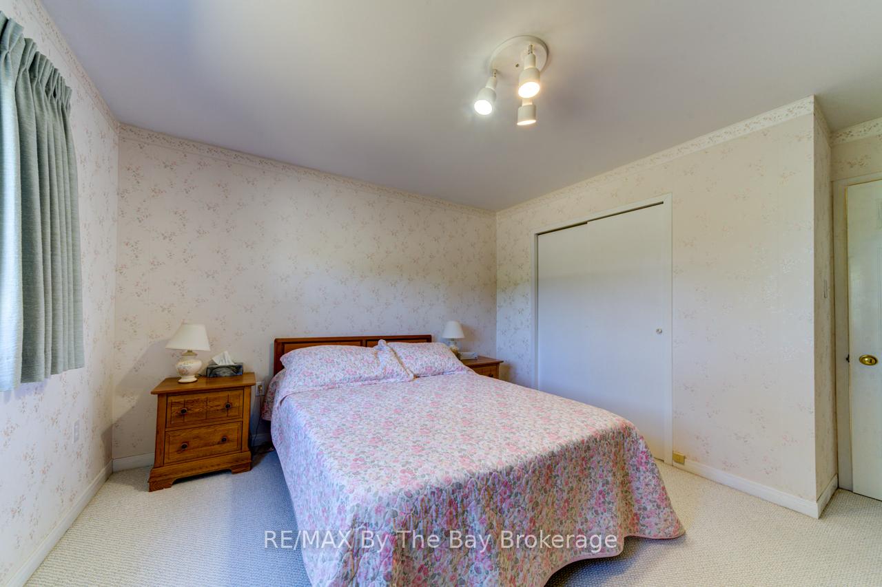 Photo 20 of 8223 30/31 Side Road, Clearview, Rural Clearview — HOMEH