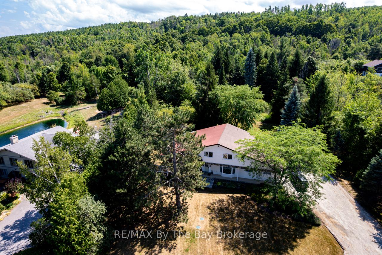 Photo 35 of 8223 30/31 Side Road, Clearview, Rural Clearview — HOMEH