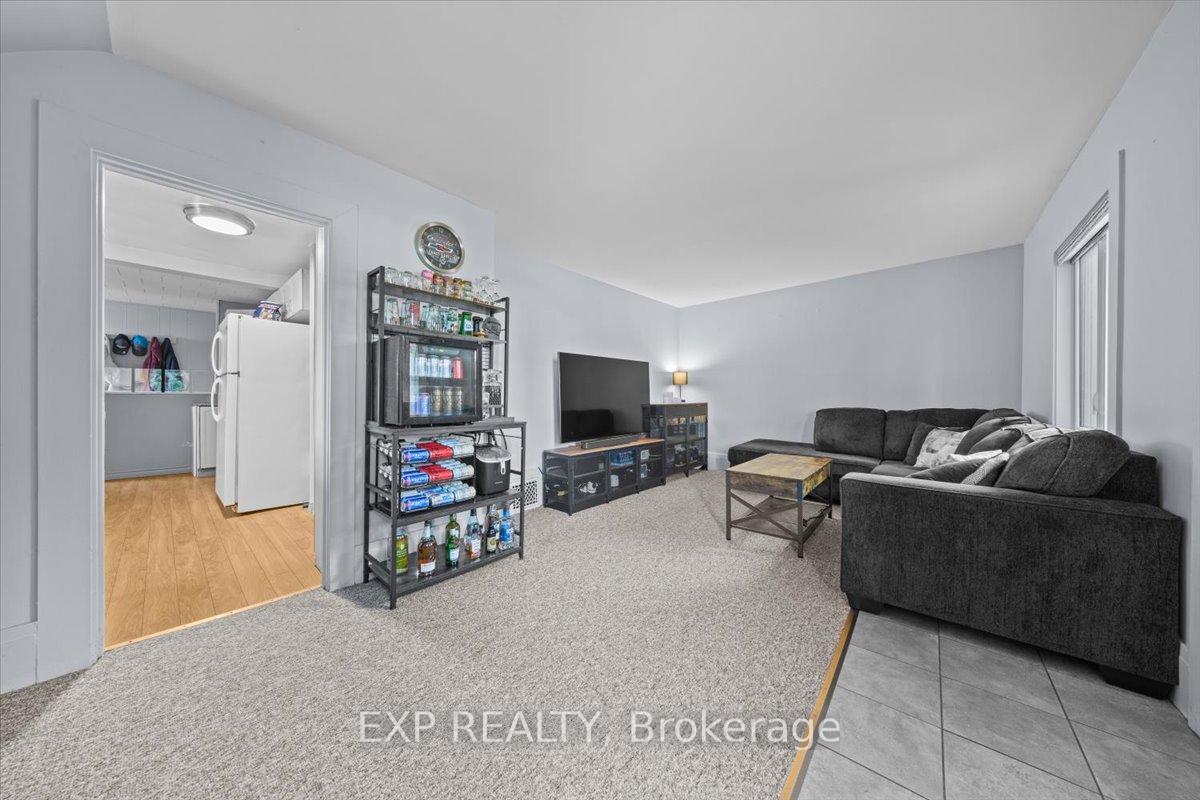 Photo 33 of 377 Lisgar Avenue, Renfrew — HOMEH