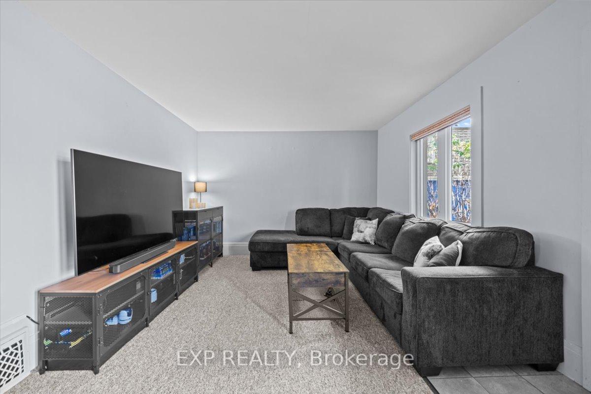 Photo 6 of 377 Lisgar Avenue, Renfrew — HOMEH