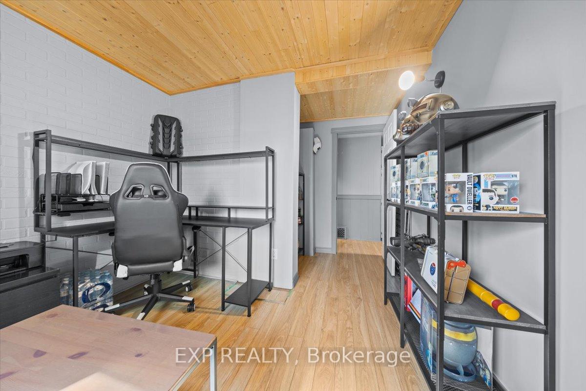 Photo 16 of 377 Lisgar Avenue, Renfrew — HOMEH