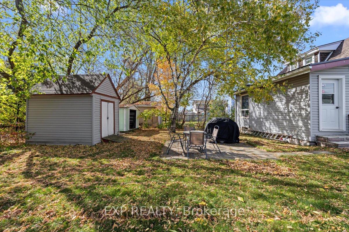Photo 30 of 377 Lisgar Avenue, Renfrew — HOMEH