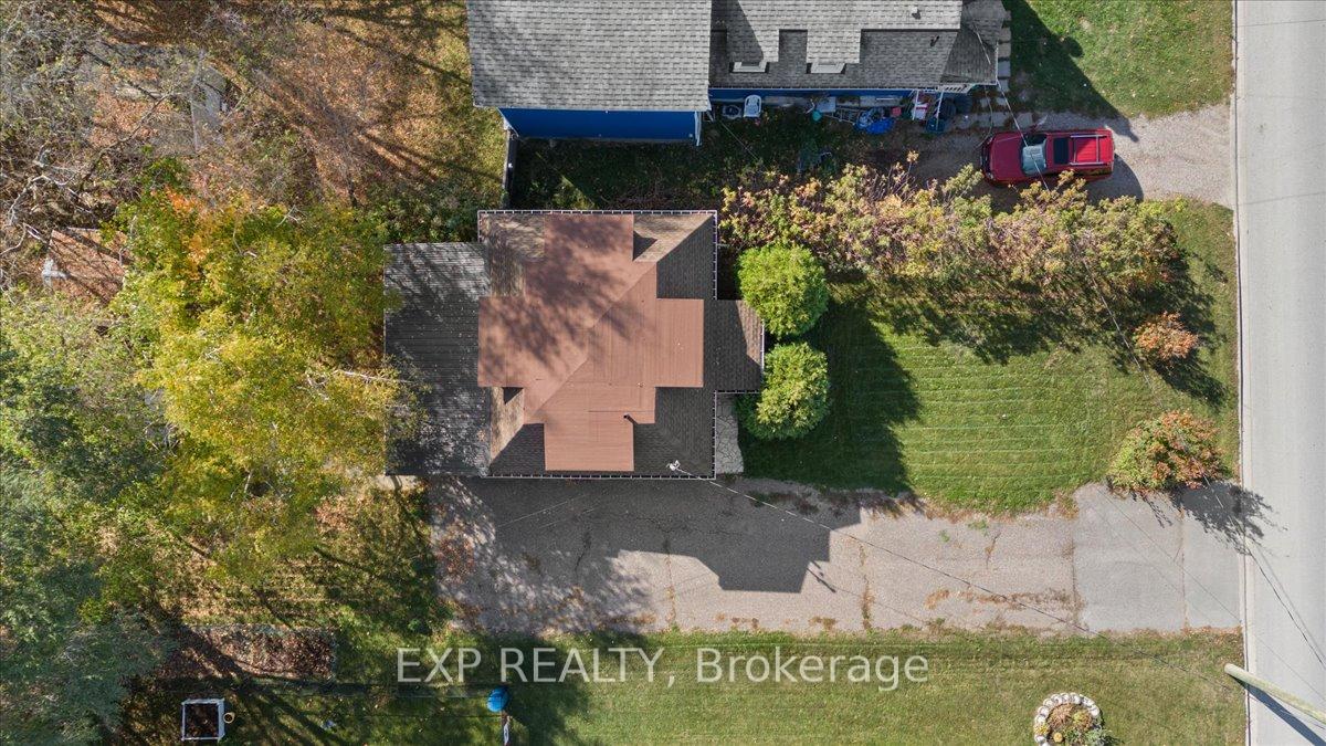 Photo 23 of 377 Lisgar Avenue, Renfrew — HOMEH