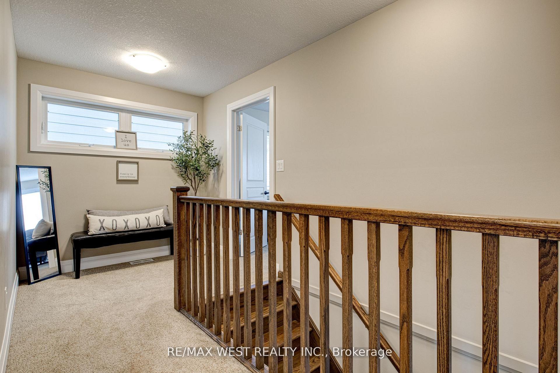 Photo 13 of 68 Challenger Avenue, North Dumfries — HOMEH