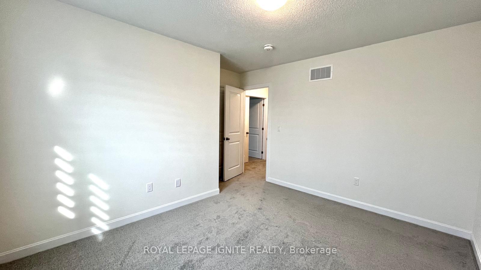Photo 14 of 85 Oakmont Drive, Loyalist, Bath — HOMEH