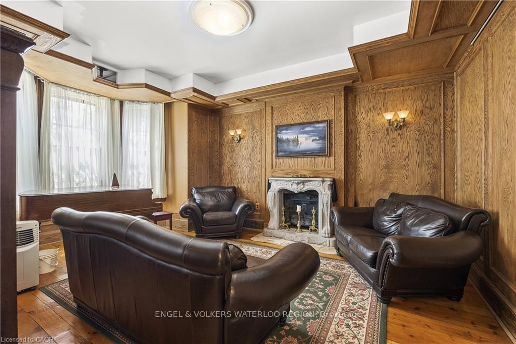 Photo 3 of Unit B, 180 Nith River Way, North Dumfries — HOMEH