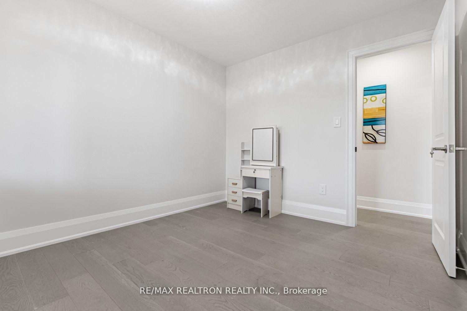 Photo 24 of 79 Blanmora Drive, Hamilton, Stoney Creek — HOMEH