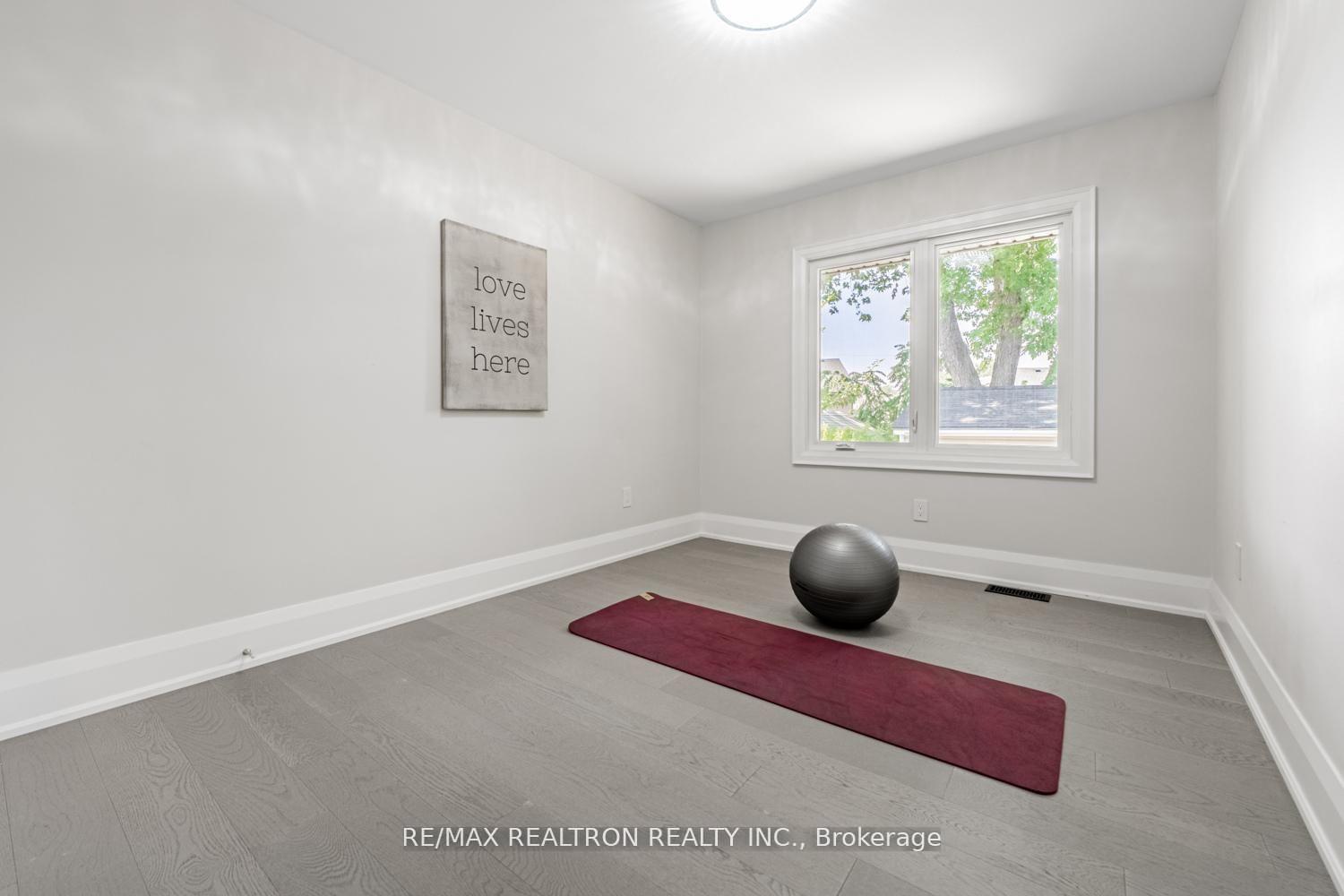 Photo 25 of 79 Blanmora Drive, Hamilton, Stoney Creek — HOMEH