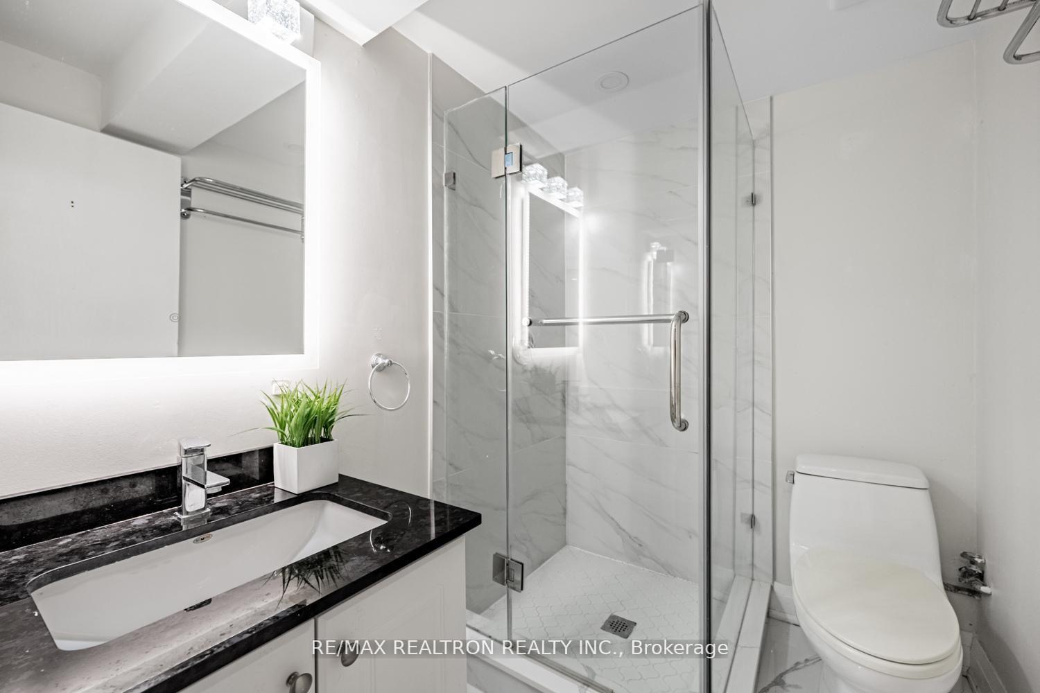 Photo 14 of 79 Blanmora Drive, Hamilton, Stoney Creek — HOMEH