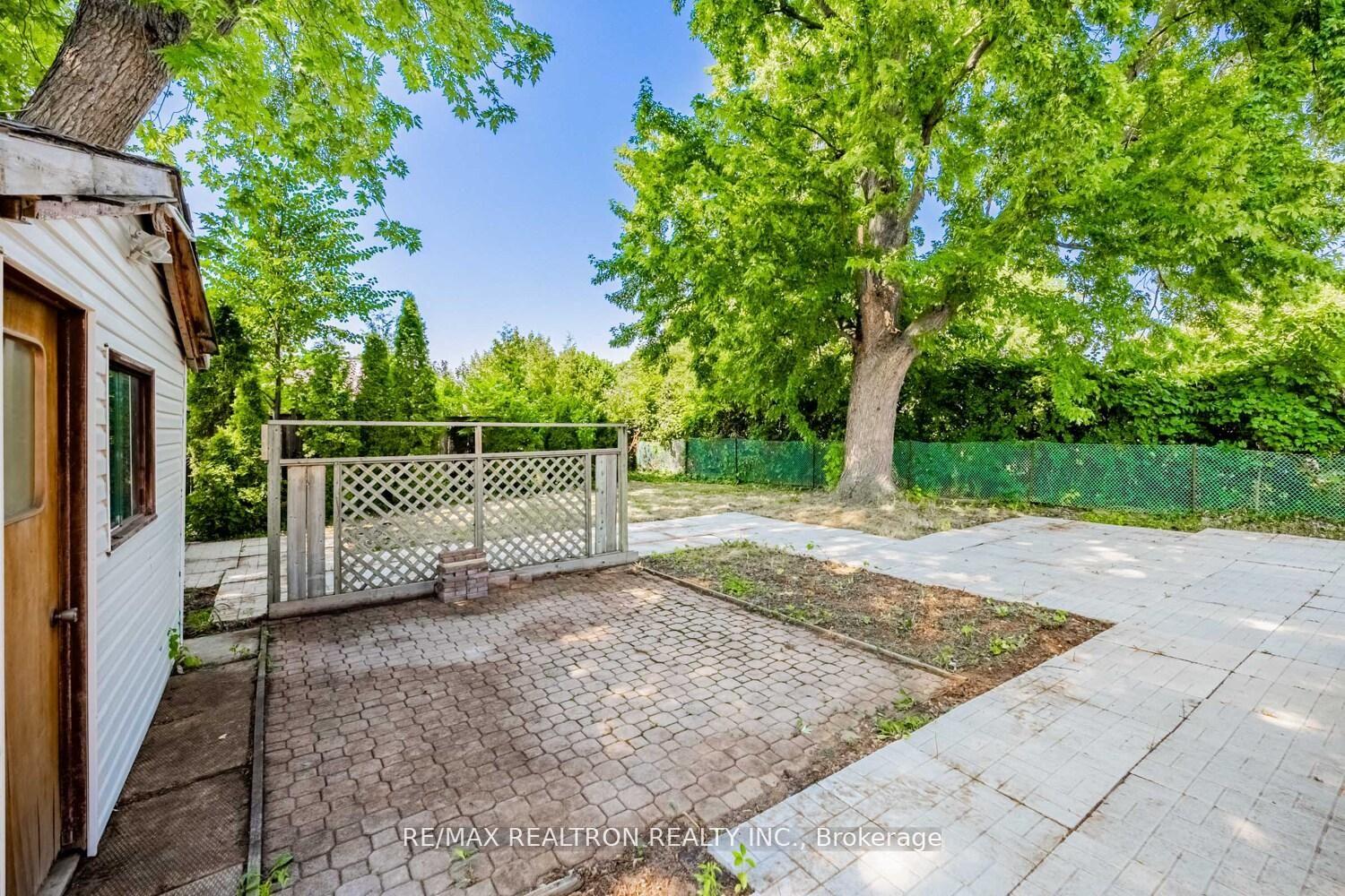 Photo 21 of 79 Blanmora Drive, Hamilton, Stoney Creek — HOMEH