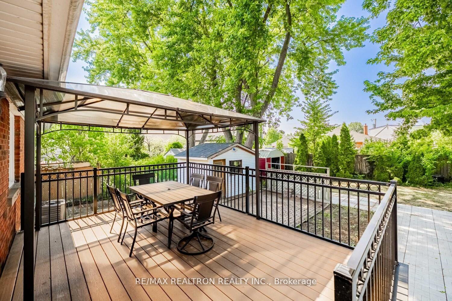 Photo 36 of 79 Blanmora Drive, Hamilton, Stoney Creek — HOMEH