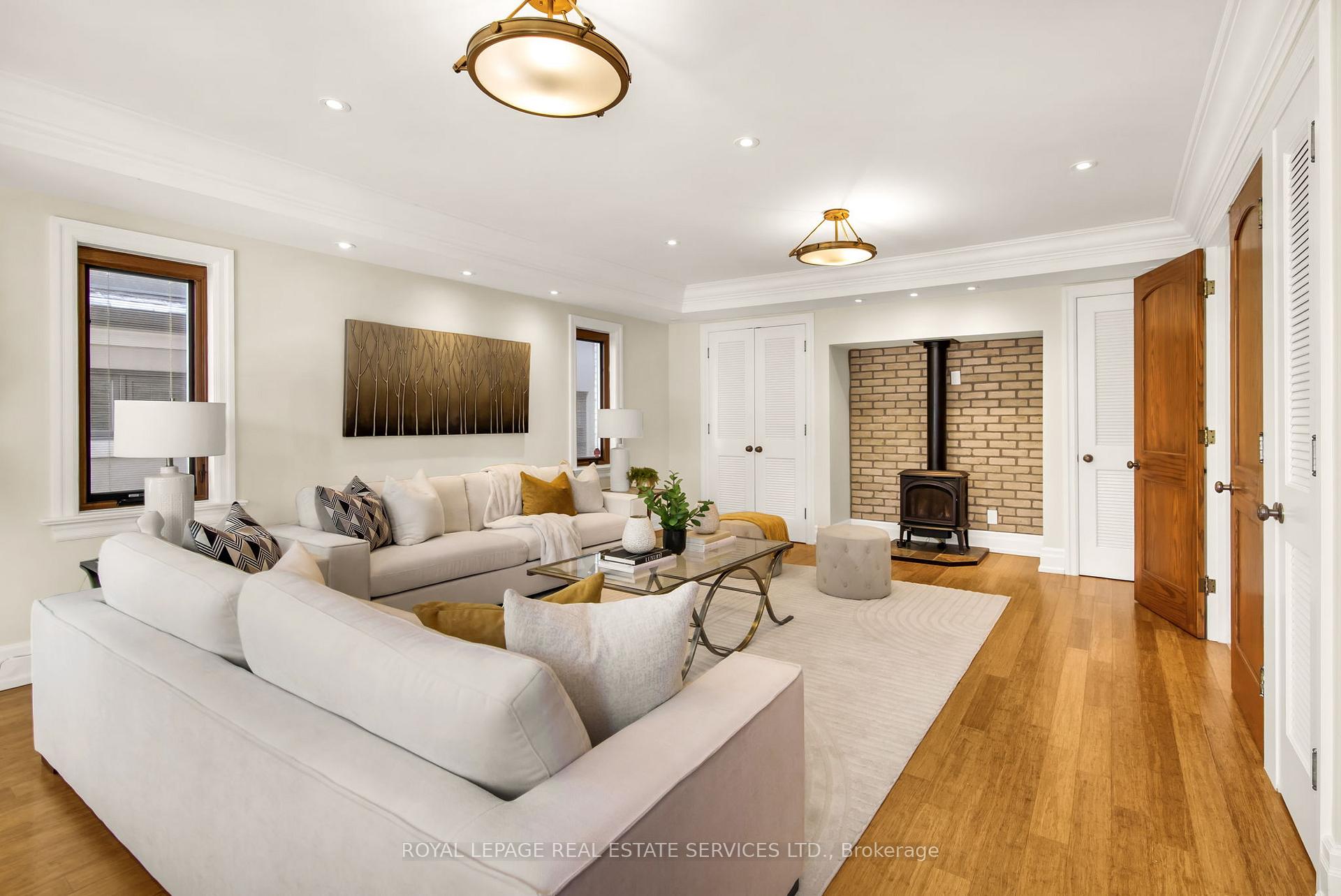 Photo 9 of 441 Oriole Parkway, Toronto, Yonge-Eglinton — HOMEH