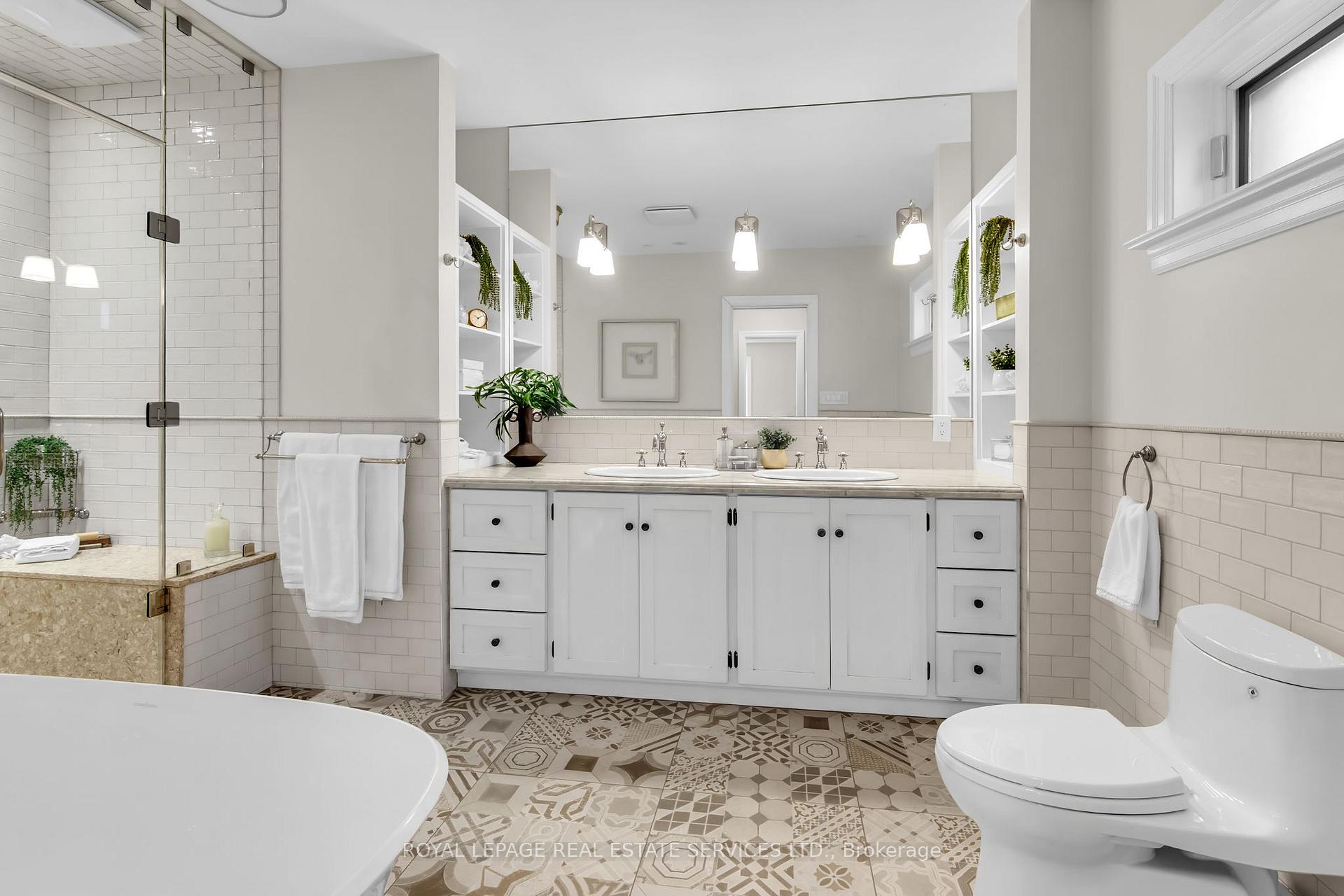 Photo 29 of 441 Oriole Parkway, Toronto, Yonge-Eglinton — HOMEH