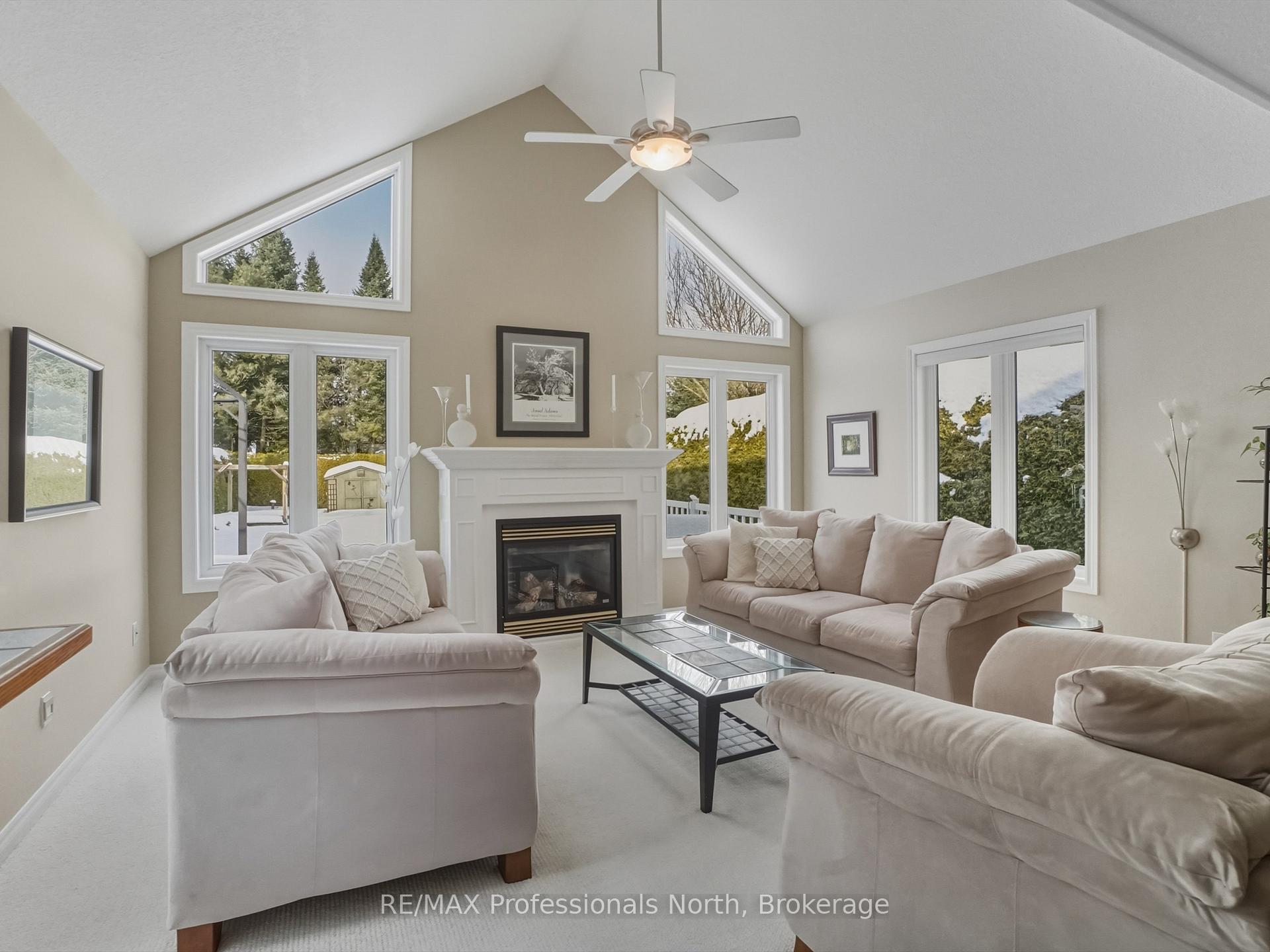 Photo 1 of 77 Ewing Street, Bracebridge, Monck (Bracebridge) — HOMEH