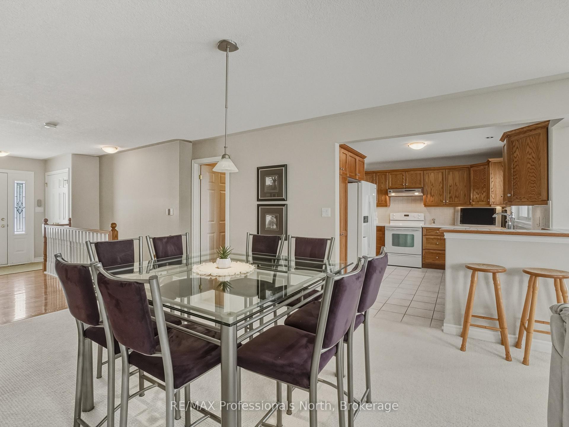 Photo 36 of 77 Ewing Street, Bracebridge, Monck (Bracebridge) — HOMEH