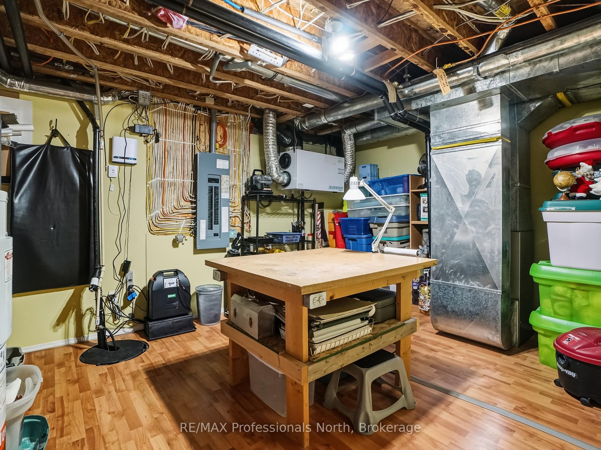 Photo 13 of 77 Ewing Street, Bracebridge, Monck (Bracebridge) — HOMEH