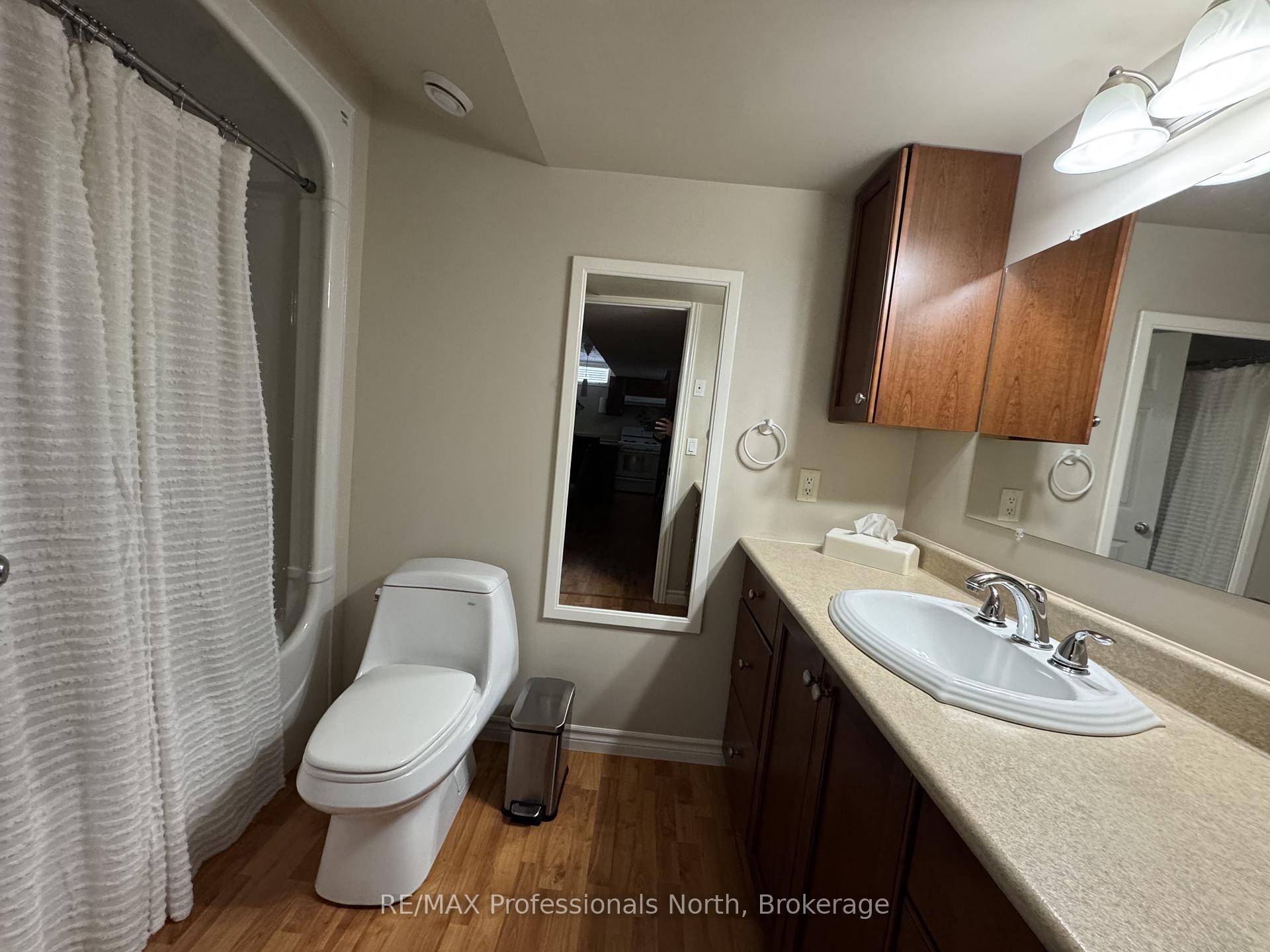 Photo 25 of 77 Ewing Street, Bracebridge, Monck (Bracebridge) — HOMEH