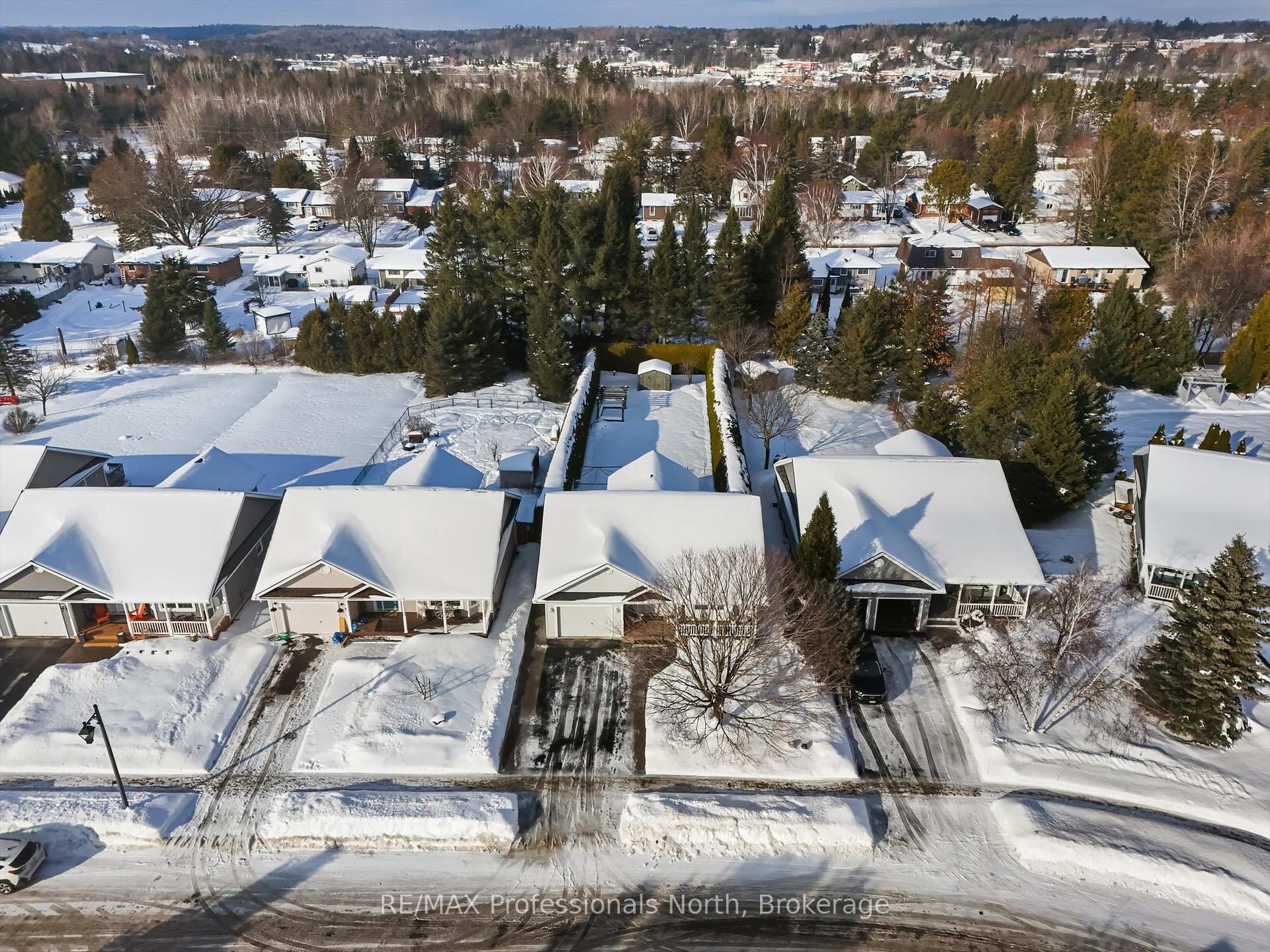 Photo 17 of 77 Ewing Street, Bracebridge, Monck (Bracebridge) — HOMEH