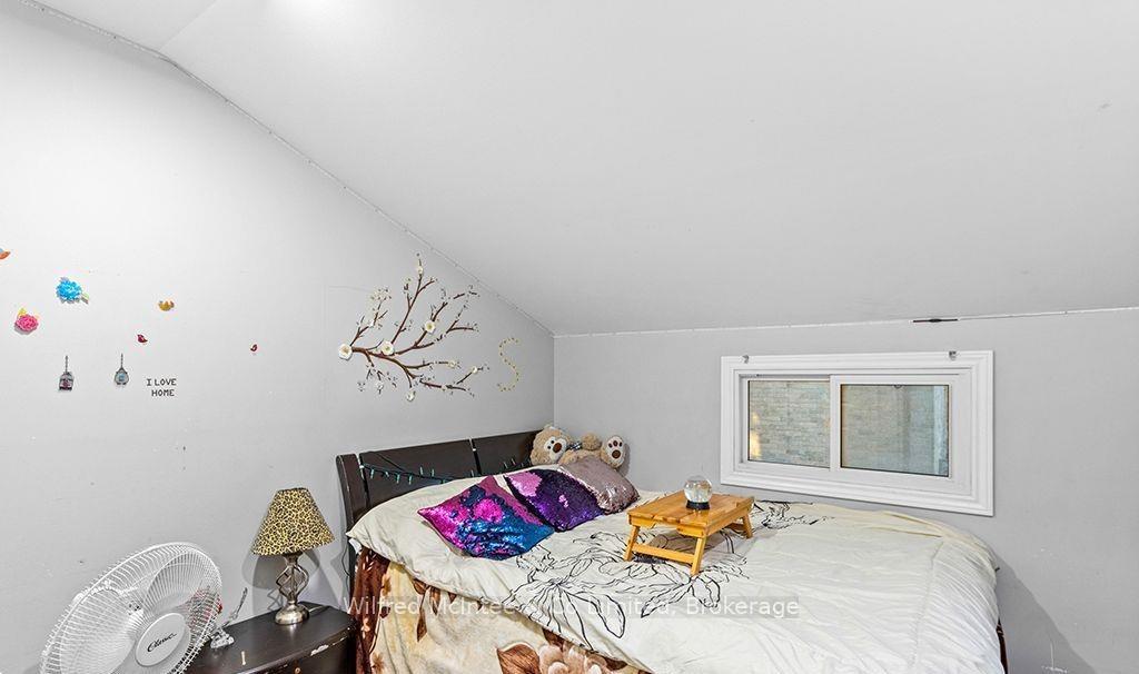 Photo 17 of 4 Elora Street N, Minto — HOMEH