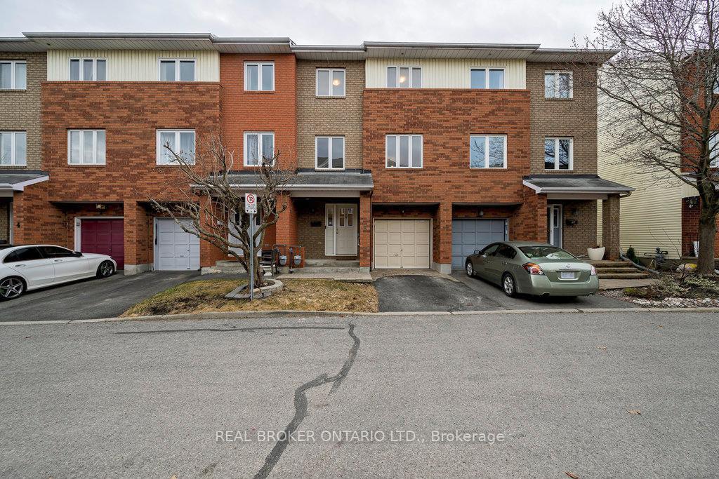 Front of 8 Drayton