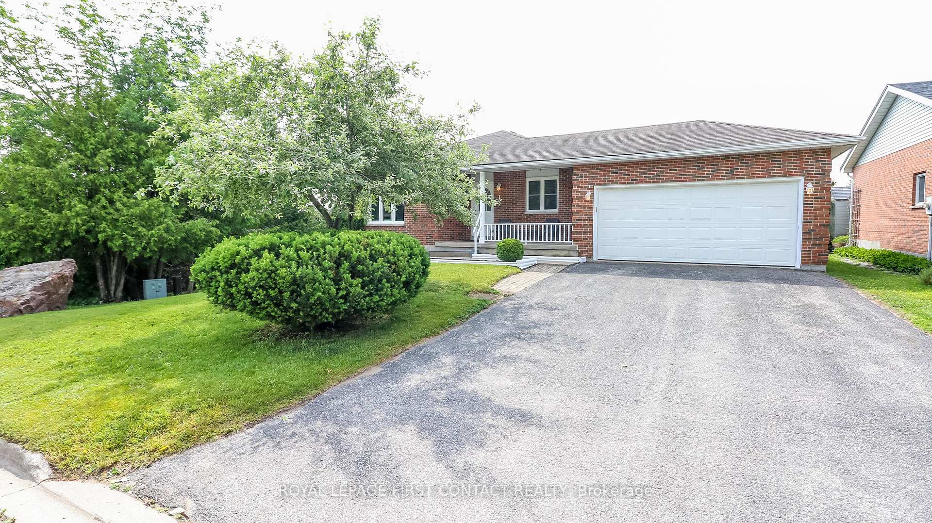 Photo 12 of 1 Mariposa Drive, Orillia — HOMEH