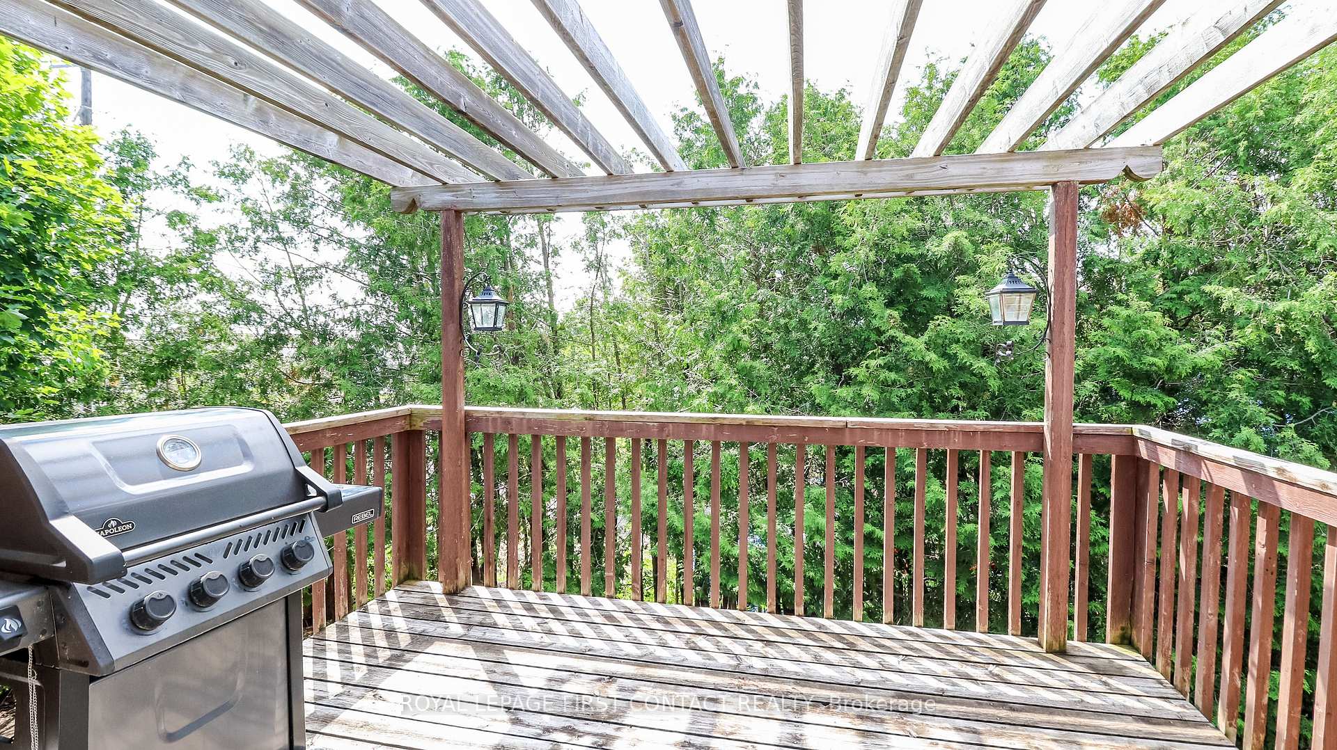 Photo 10 of 1 Mariposa Drive, Orillia — HOMEH