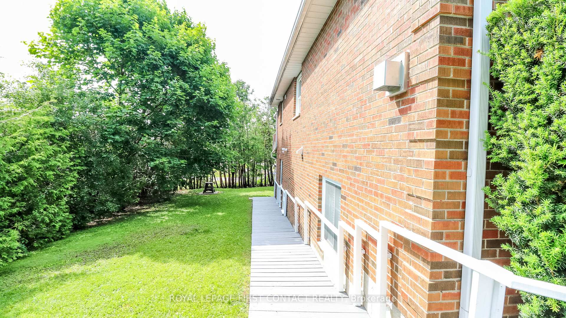 Photo 41 of 1 Mariposa Drive, Orillia — HOMEH