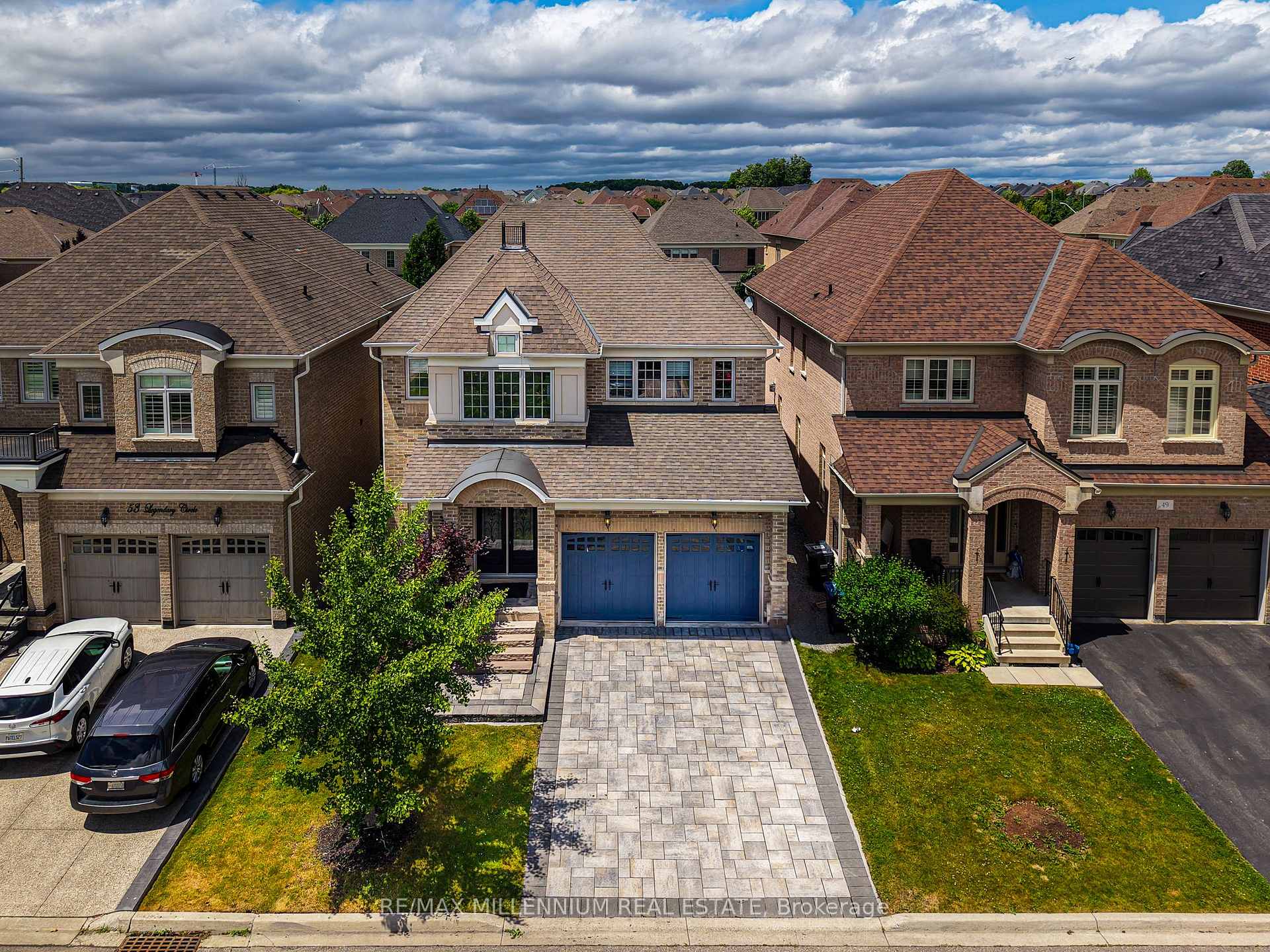 Photo 46 of 51 Legendary Circle, Brampton, Brampton West — HOMEH