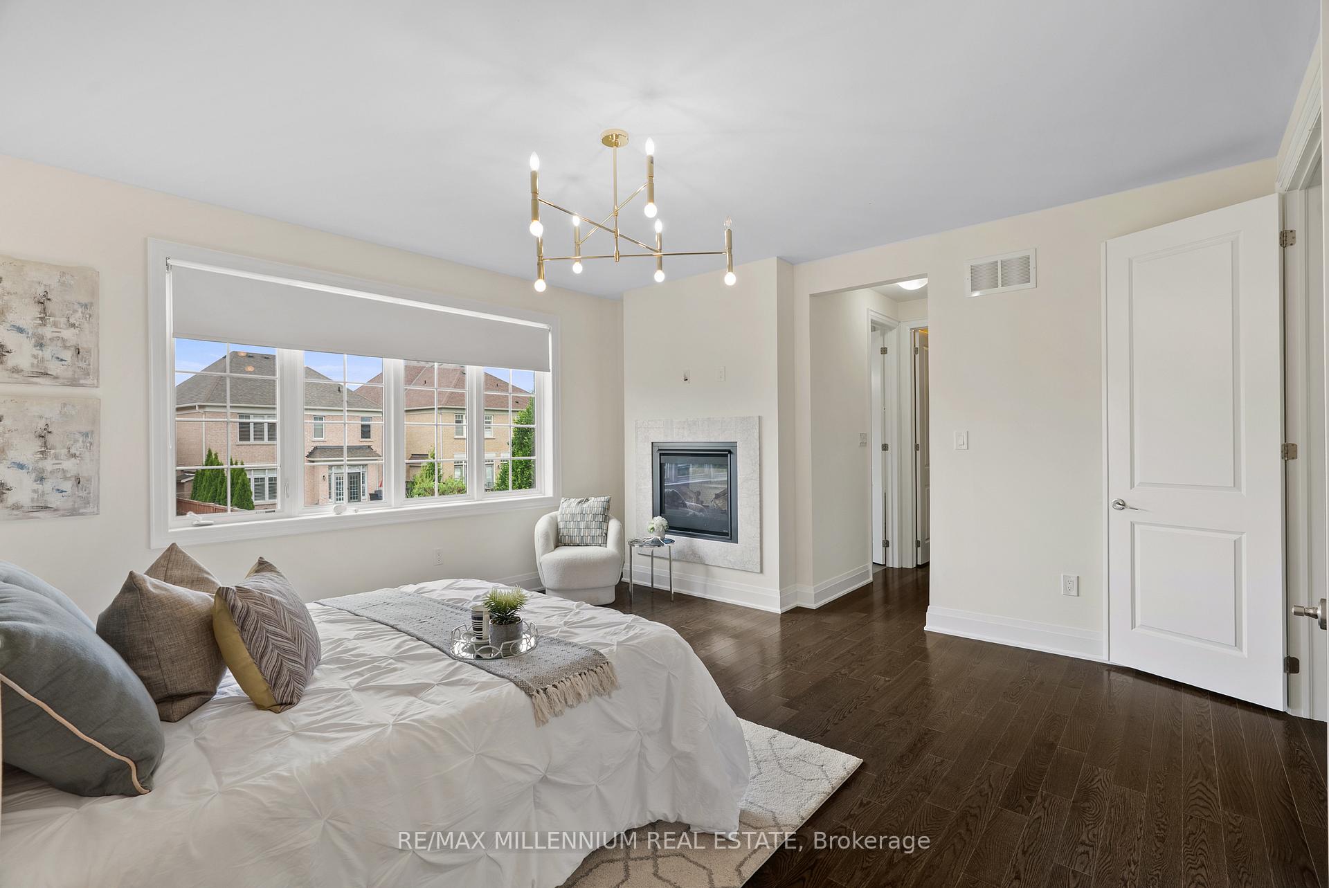 Photo 45 of 51 Legendary Circle, Brampton, Brampton West — HOMEH