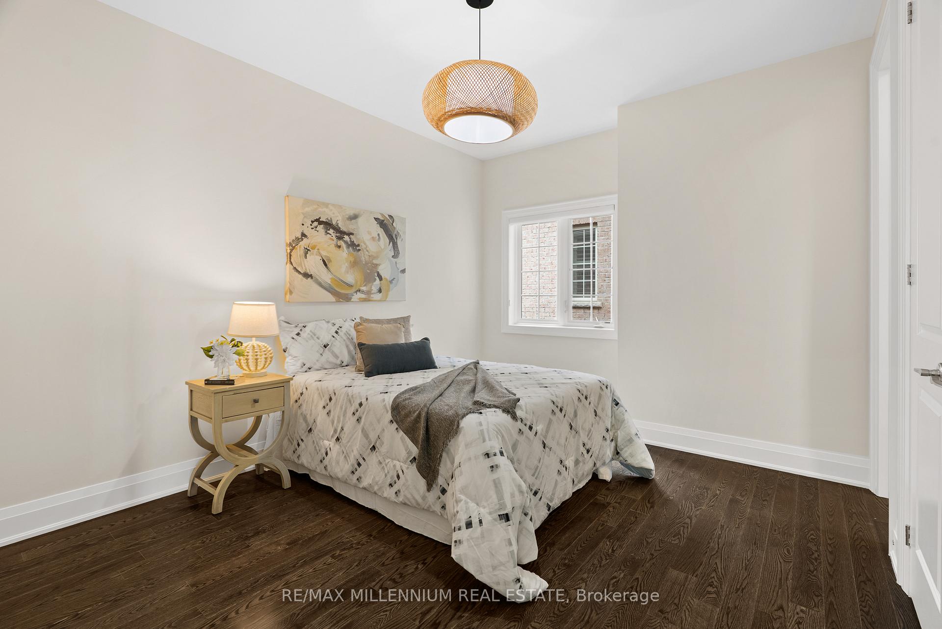 Photo 9 of 51 Legendary Circle, Brampton, Brampton West — HOMEH