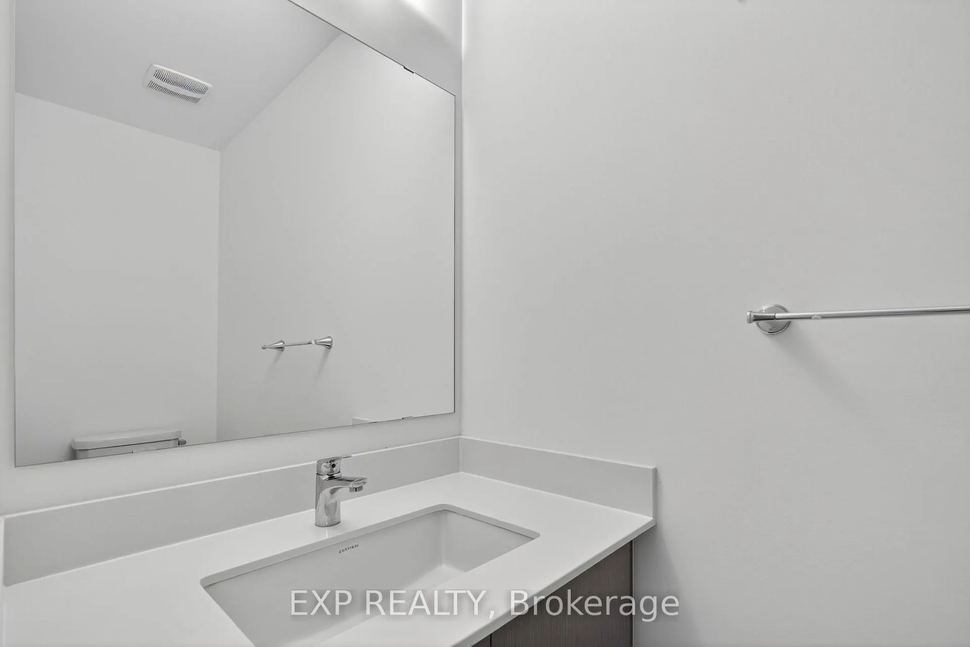 Photo 17 of 1467 Blackmore Street, Innisfil, Alcona — HOMEH