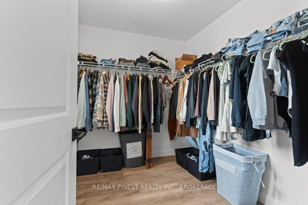 Photo 14 of 313 Pratt Drive, Loyalist, Amherstview — HOMEH